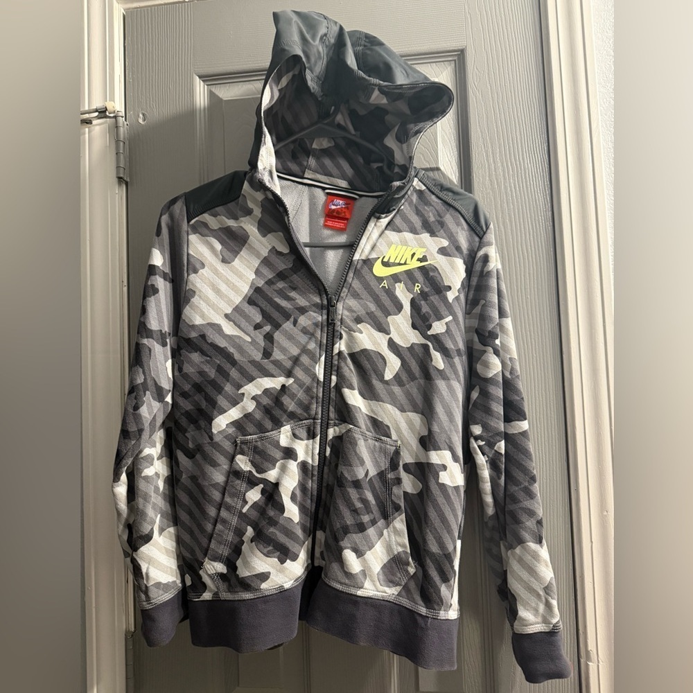Nike youth full zippered hoodie jacket urban gray camo boys Large